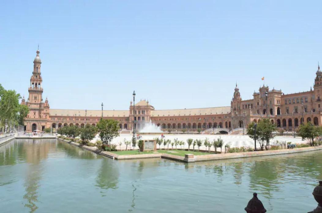 Apartamento A Estrenar Frente A La Plaza De Espana Sevilla Eksteriør billede